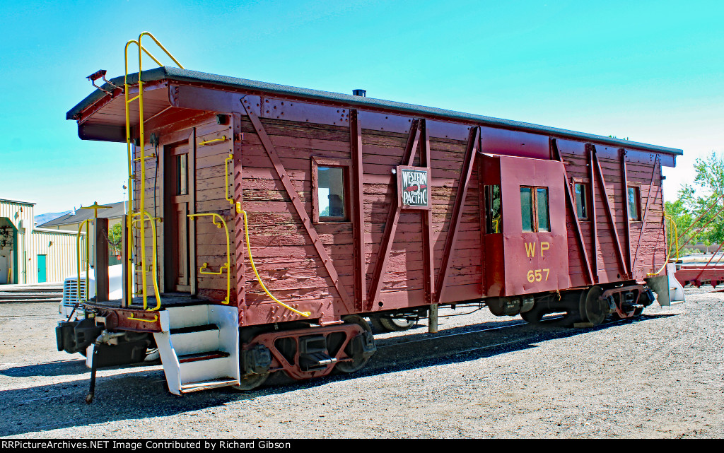 WP 657 Caboose